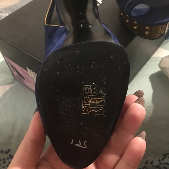 Chanel Sandals - Picture 5 of 8